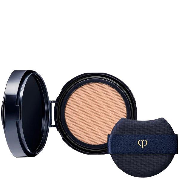 Clé de Peau Beauté Csere utántöltő a szivacsos,
fényesítő kompakt sminkhez SPF 25 (Radiant Cushion Foundation
Natural Refill) 14 g B20 Light Medium Beige