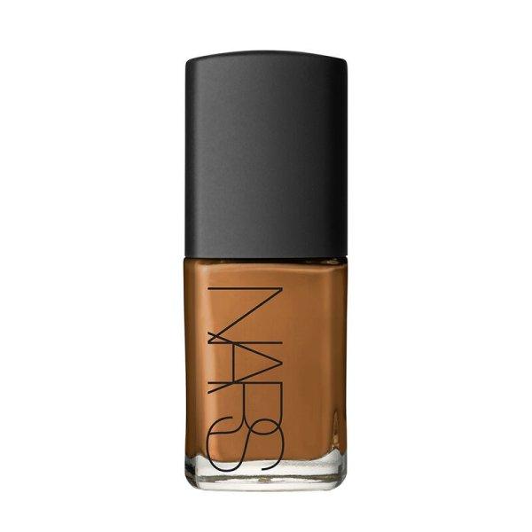 NARS Folyékony smink Sheer Glow (Foundation) 30 ml New Caledonia