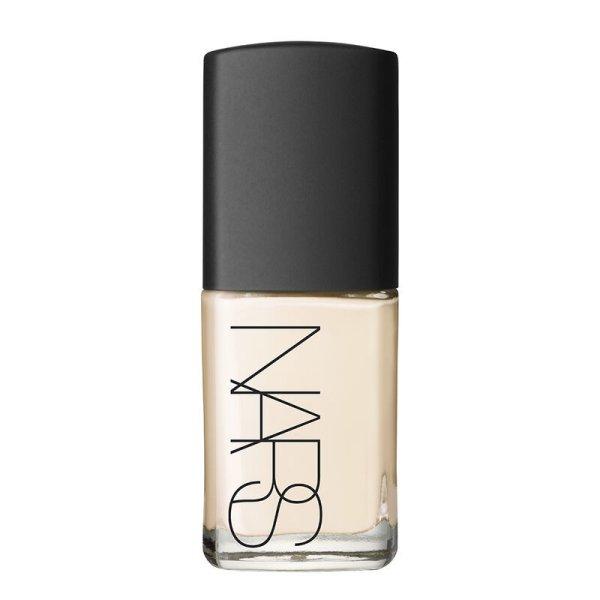 NARS Folyékony smink Sheer Glow (Foundation) 30 ml Siberia