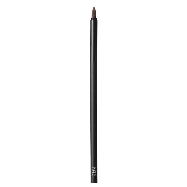 NARS Kozmetikai ecset #40 (Multi-Use Precision Brush)