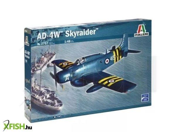 Italeri: AD-4W Skyraider repülőgép makett, 1:48