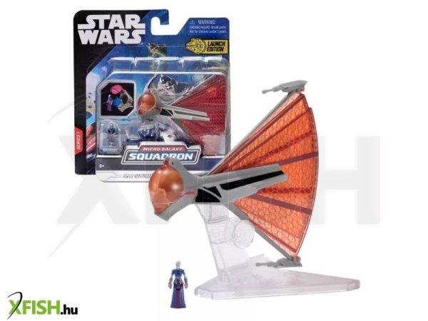 Star Wars: Ginivex-osztályú vadászgép és Asajj Ventress figura