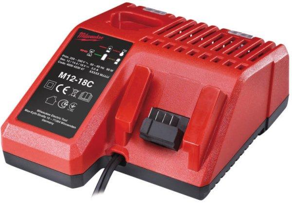 Milwaukee M12 – 18 °C Univerzális akkumulátortöltő