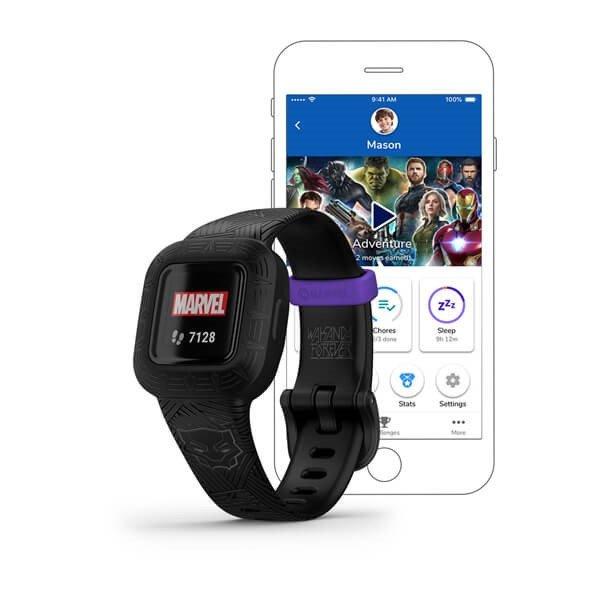 Garmin vivofit jr. 3 Fekete Párduc állítható szíjjal Okosóra