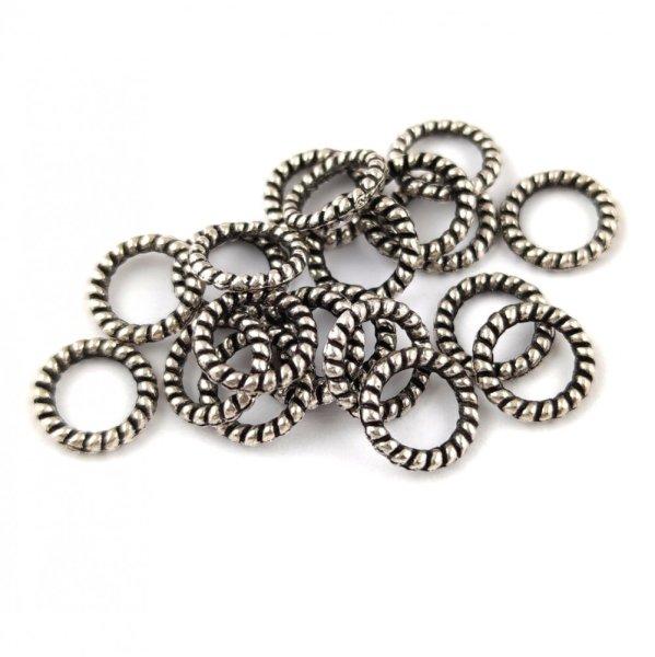 Szerelőkarika - zárt - platina színű - 8 x 1.5 mm