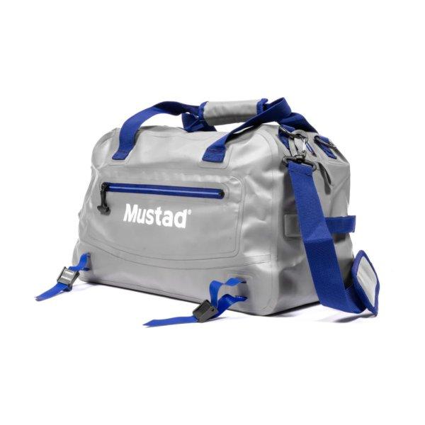 Mustad Daybreak Dry Boat Bag táska vízálló horgász táska 18" 28 liter
(M7010-118)