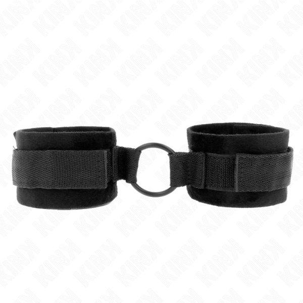 KINK - KEZDŐKNEK SZŐRME KÉZBILINCS 25 CM O-GYŰRŰVEL 4 CM FEKETE
ÁLLÍTHATÓ 15-25 CM