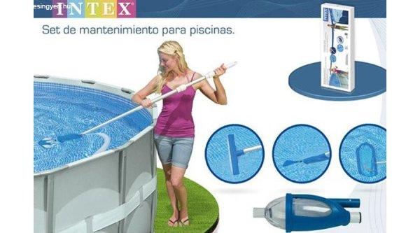 Medence tisztító készlet 8 az 1-ben INTEX DELUXE 28003