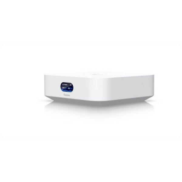 UBiQUiTi Vezetékes Router Gateway és Accesspoint DualBand, 1x1Gbit (LAN) +
1x1Gbit (WAN), WiFi6, OpenVPN, Asztali - UX
