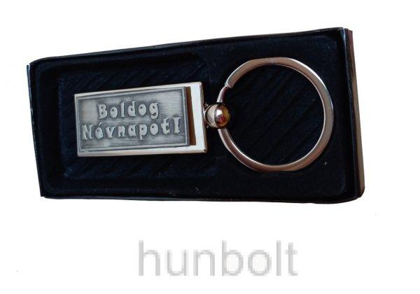 Rozsdamentes 4 szögletű kulcstartó - Boldog névnapot