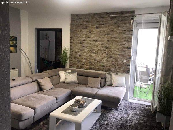 Eladó 91m2-es Téglalakás, Eger