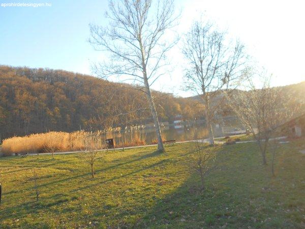 Orfű központhoz közeli panorámás telek eladó!