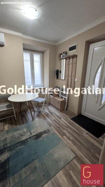 36 négyzetméteres, 1 szobás, felújított, kiadó iroda - Budapest VI.
kerület