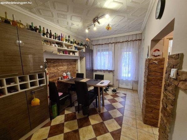 BALSÁN ELADÓ 3 SZOBÁS JÓ ÁLLAPOTÚ CSALÁDI HÁZ - Balsa