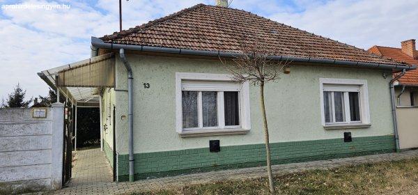 Eladó 114 nm-es Felújított Családi ház Gyula