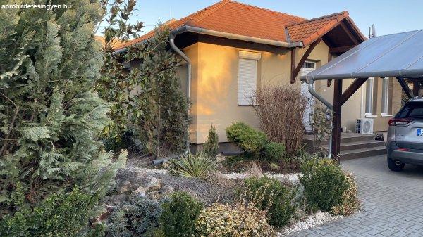Eladó 75m2-es Ikerház, Gödöllő
