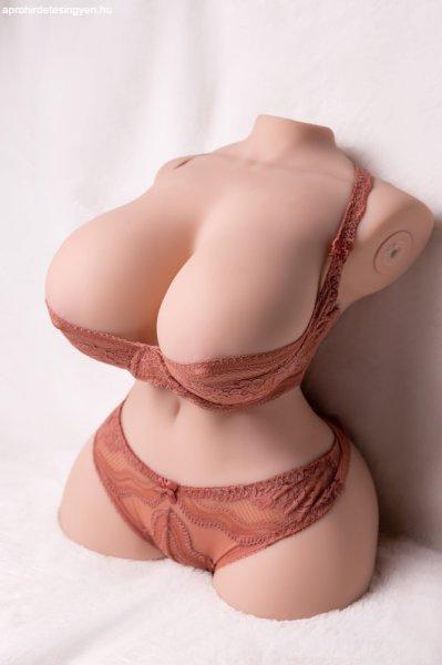 Tiny Masturbator