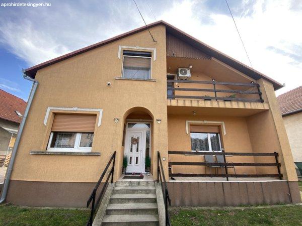 Eladó 140 nm-es Felújított Családi ház Pilis