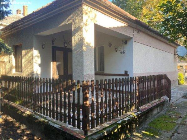 Családi ház csendes, iskolaközeli helyen - Mosonmagyaróvár