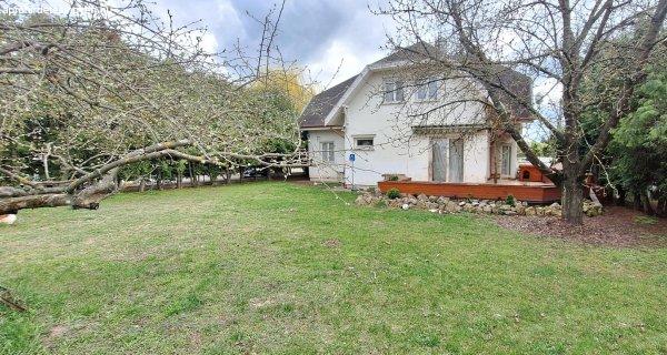 Eladó 310m2-es Családi ház, Gödöllő