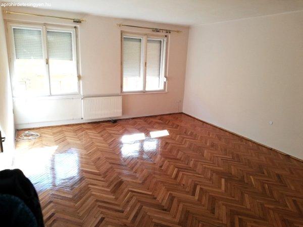 Eladó 69 nm-es Téglalakás Nagykanizsa