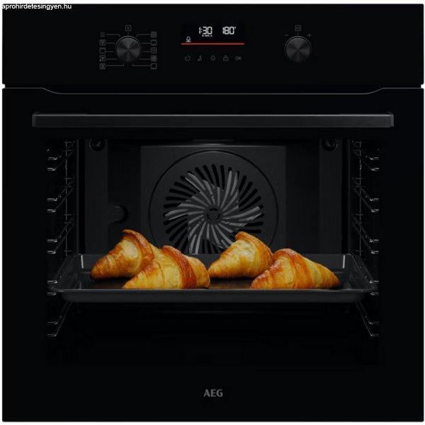 AEG NBA5P43AK SurroundCook/SteamBake 5000 gőzfunkciós sütő pirolitikus
tisztítással