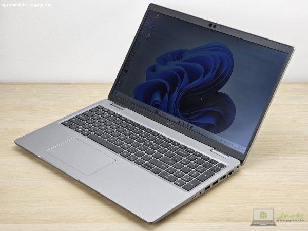 Dell Latitude 5520 + Iris XE / i5-1145G7 / 16GB RAM / 256GB SSD /
Érintőképernyős 