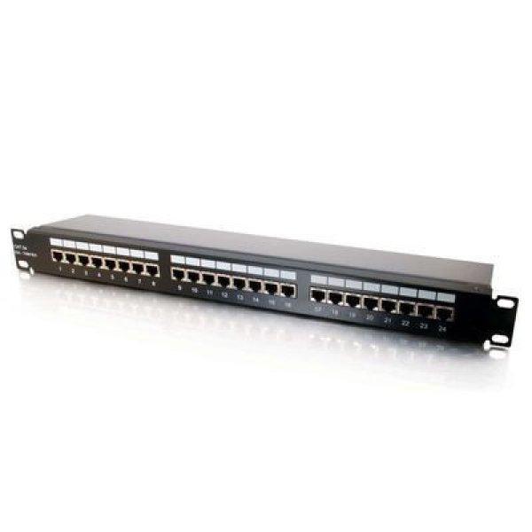 24 portos CAT5e patchpanel, árnyékolt