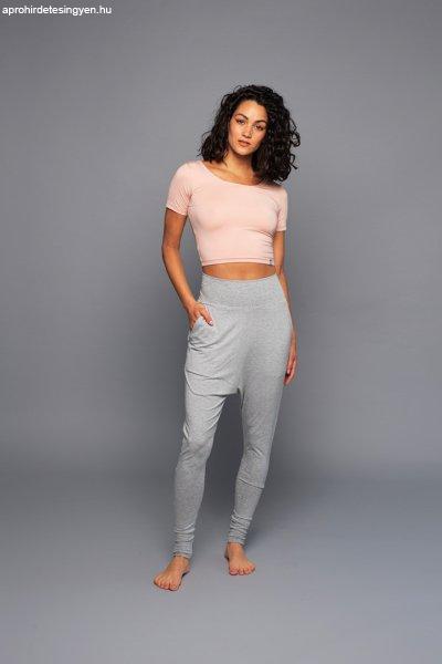 LAZY TCROP ROSE