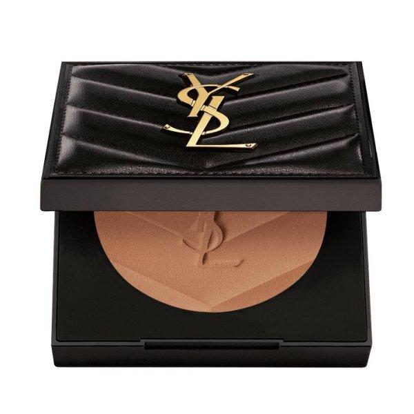 Yves Saint Laurent Kompakt púder a matt megjelenés érdekében All Hours
(Hyper Finish Powder) 7,5 g 05