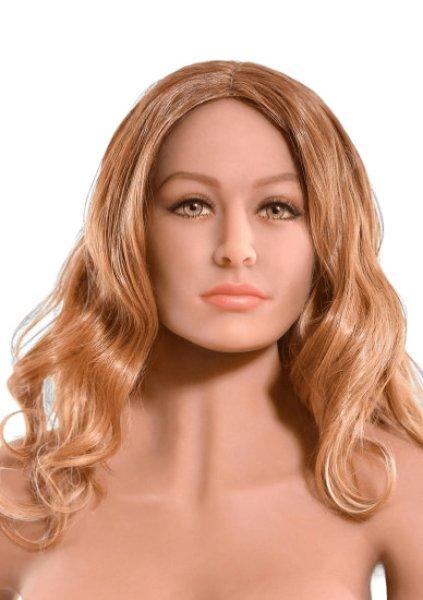 Pipedream Ultimate Fantasy Dolls Bianca