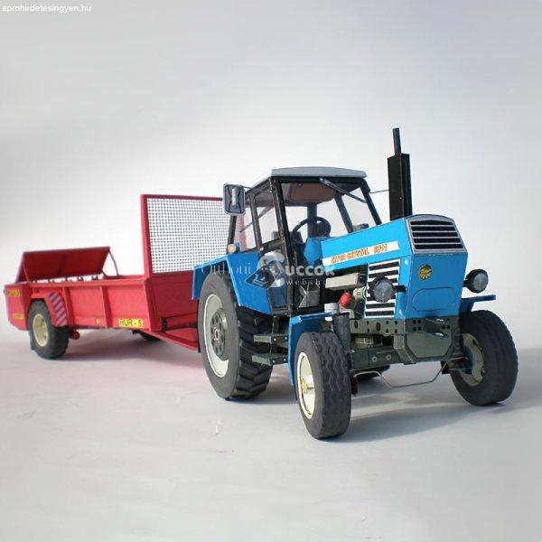 Traktor modell utánfutóval