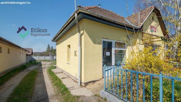 Eladó 26 m2 iroda, Zubogy