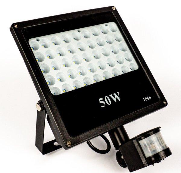 FTS LED Reflektor Prémium 50W Mozgásérzékelővel