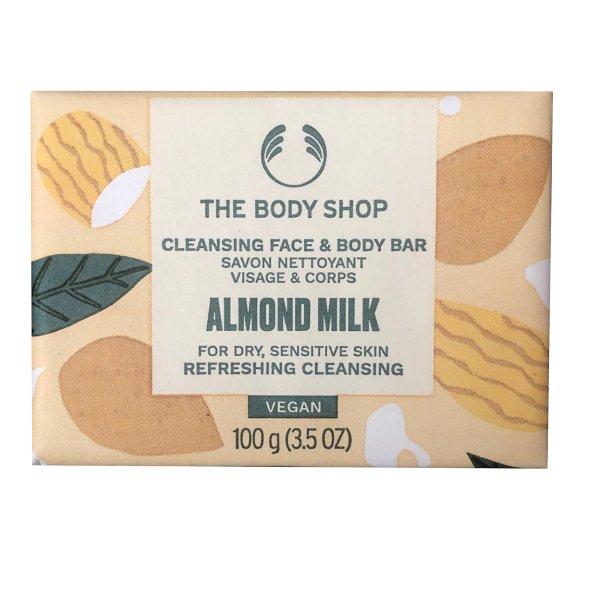 The Body Shop Tisztító szappan arcra és testre száraz és érzékeny bőrre
Almond Milk (Cleansing Face & Body Bar) 100 g