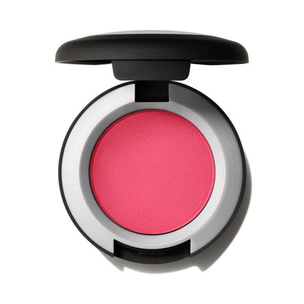 MAC Cosmetics Agyag szemhéjfesték (Powder Kiss Matte Eye Shadow) 1,5 g Werk,
werk, werk