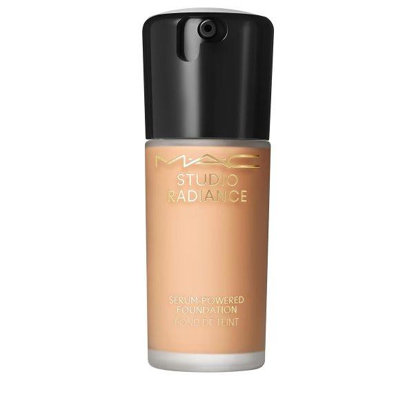 MAC Cosmetics Hidratáló smink Studio Radiance (Serum Powered Foundation) 30 ml
NW22