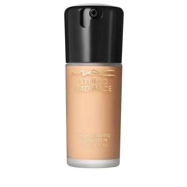 MAC Cosmetics Hidratáló smink Studio Radiance (Serum Powered Foundation) 30 ml
C4.5
