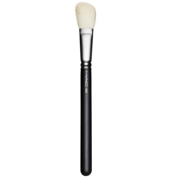 MAC Cosmetics Kontúrecset 168S (Large Angled Contour)