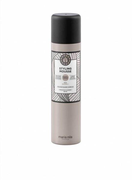 Maria Nila Styling volumennövelő hajhab Style & Finish (Styling Mousse) 300 ml