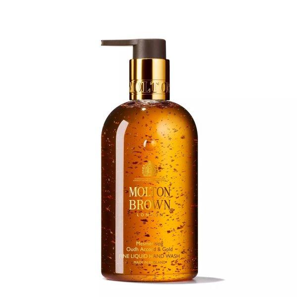 Molton Brown Folyékony kézszappan Oudh Accord & Gold (Fine Liquid Hand Wash)
300 ml