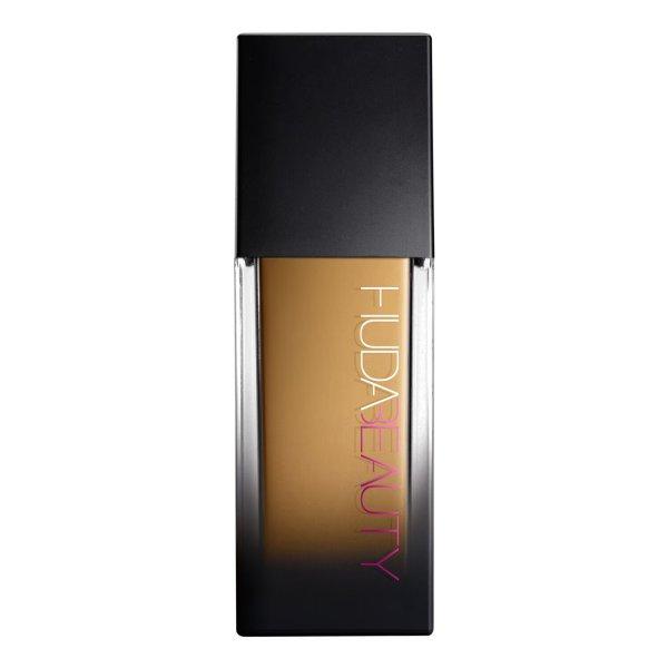 Huda Beauty Mattító smink #FauxFilter (Luminous Matte Foundation) 35 ml 340G
Baklava