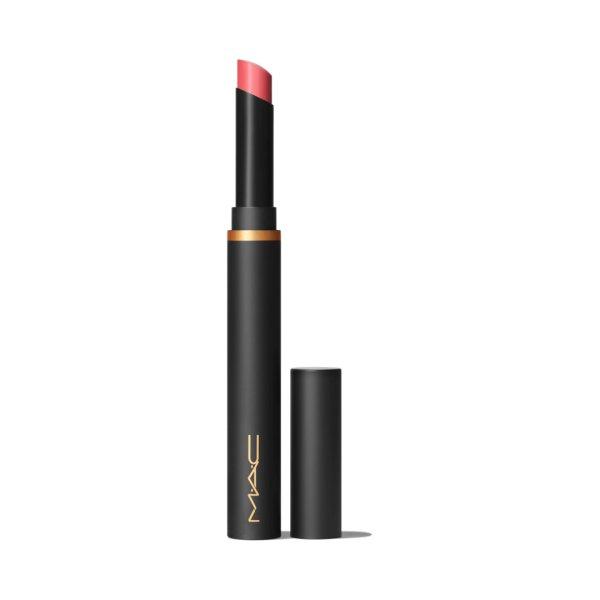 MAC Cosmetics Keskeny ajakrúzs (Powder Kiss Velvet Blur Slim Stick) 2 g Sheer
Outrage