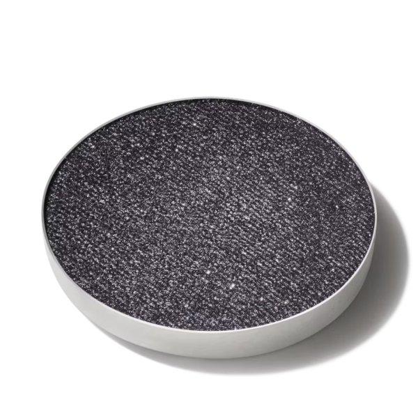MAC Cosmetics Utántöltő szemhéjfesték palettába Dazzleshadow Extreme (Pro
Palette Refill Pan) 1,5 g Illuminaughty