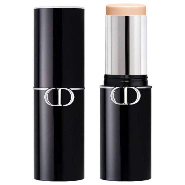 Dior Multifunkcionális smink stick Forever Skin Perfect (Multi-Use Foundation
Stick) 10 g 1.5N
