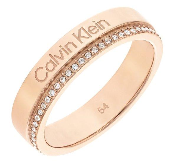 Calvin Klein Aranyozott gyűrű kristályokkal Minimális Linear 35000202 54 mm