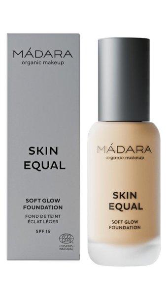 MÁDARA Folyékony smink SPF 15 Skin Equal (Soft Glow Foundation) 30 ml 40 Sand