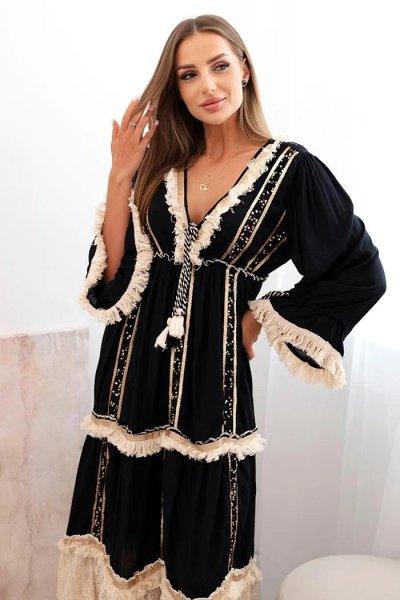 Hosszú boho ruha fodrokkal és csipkével, 6107-es modell, fekete
