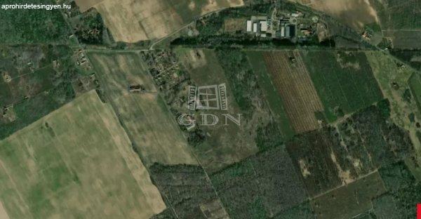 Eladó ipari ingatlan Bácsszőlős, 	Kunbaja puszta