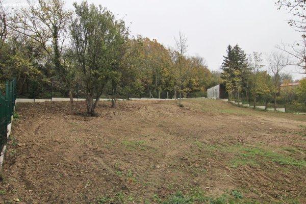 Eladó Üdülőtelek Balatonkenese